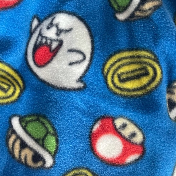 Super Mario Fleece Pajamas 2-piece - Picture 3 of 9